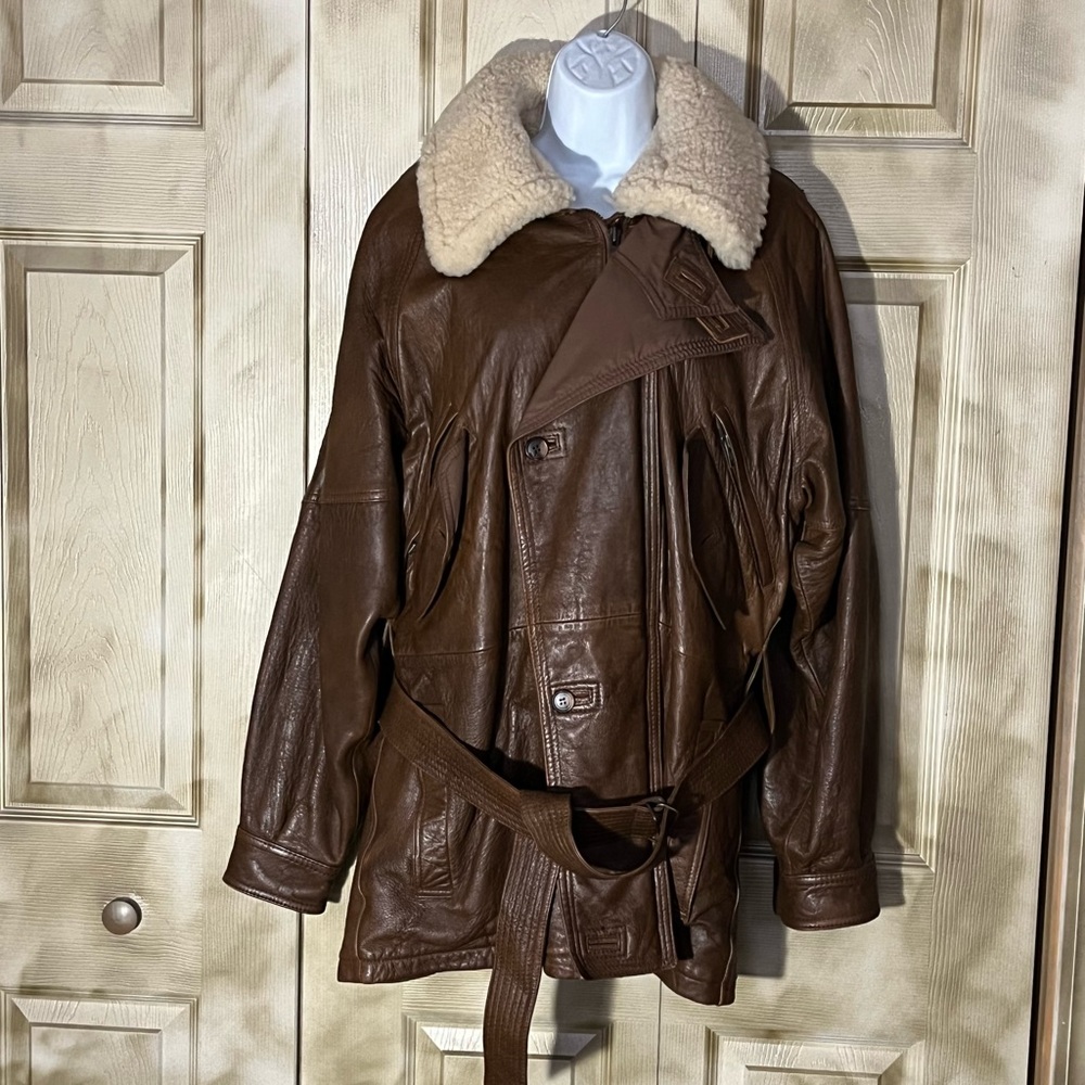 Size 40 vintage aviator bomber jacket 1960ish.